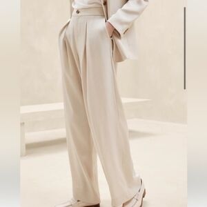 Banana Republic Satin Pleated Wide Leg Pants